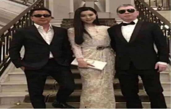 关注娱乐圈吃瓜的视频