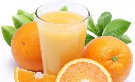 网友共享饮料娱乐吃瓜酱